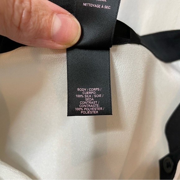 Victoria’s Secret Silk Button Down Blouse Ivory Black Size Small 2013 Rare Find! - Picture 9 of 15